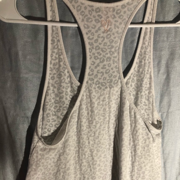 Victoria Secret racer back tank top - Picture 4 of 4